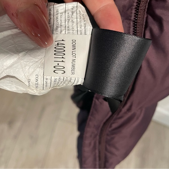 Marmot down fill purple winter parka size large - Picture 5 of 11